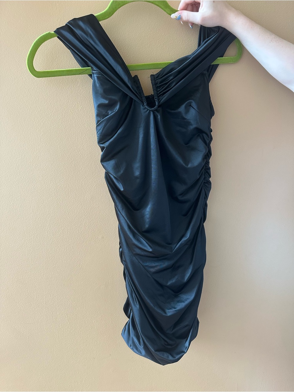 Black Ruched V-Neck Bodycon Dress